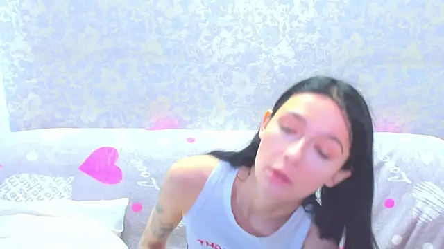 Snapshot of Vanessa_Florence chatting on May 23, 1:00 am Vanessa Florence online show from May 23, 1:00 am