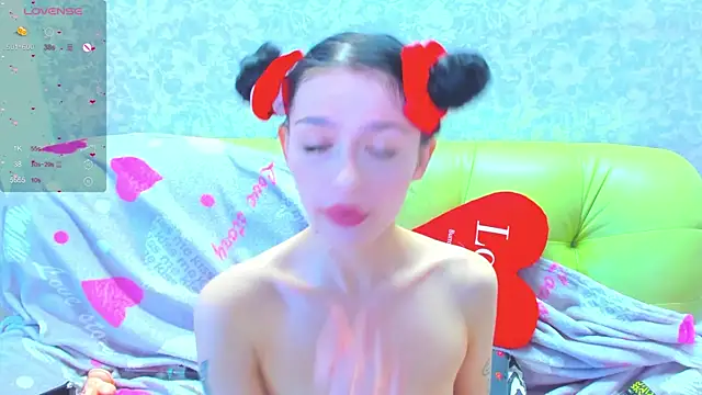 Snapshot of Vanessa_Florence chatting on June 5, 6:52 am Vanessa Florence online show from June 5, 6:52 am