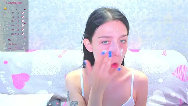 Snapshot of Vanessa_Florence chatting on June 10, 1:06 am Vanessa Florence online show from June 10, 1:06 am