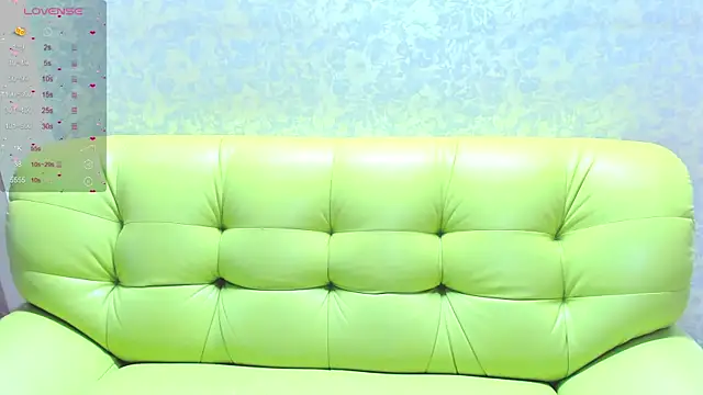 Snapshot of Vanessa_Florence chatting on June 12, 1:04 am Vanessa Florence online show from June 12, 1:04 am
