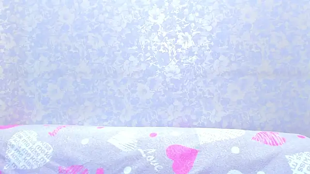 Snapshot of Vanessa_Florence chatting on July 2, 6:08 am Vanessa Florence online show from July 2, 6:08 am