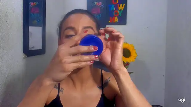 juanblakbigcock online show from November 4, 3:55 pm