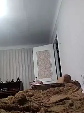 emeli moon online show from February 7, 9:58 pm