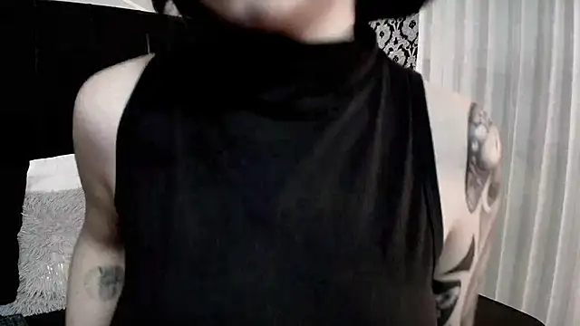 Adeelinee online show from October 25, 8:03 pm