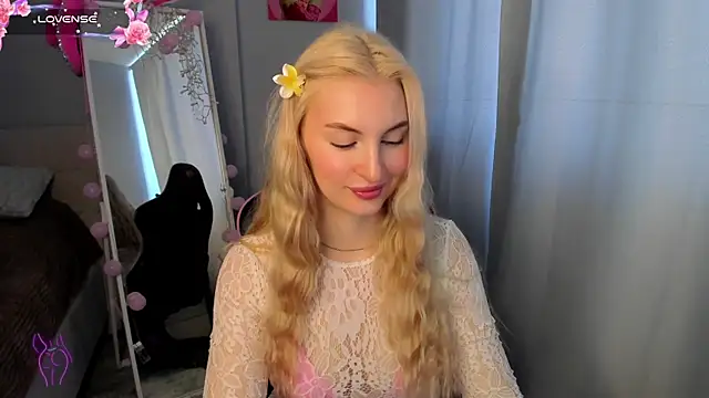 Snapshot of Kimmy_powell chatting on June 2, 2:46 am Kimmy powell online show from June 2, 2:46 am