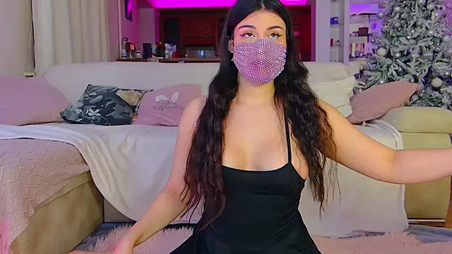 Snapshot of the_sabenna chatting on January 16, 5:06 pm the sabenna online show from January 16, 5:06 pm