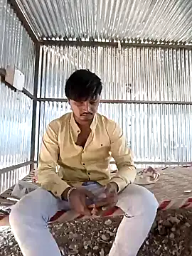 Snapshot of Kartik_bbc_indian chatting on December 16, 9:24 am Kartik bbc indian online show from December 16, 9:24 am