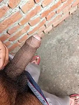 Snapshot of Rahul_sharma_horny chatting on June 15, 1:19 am Rahul sharma horny online show from June 15, 1:19 am