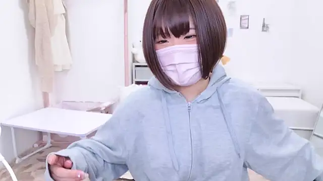 Snapshot of 841_yayoi chatting on February 23, 12:37 pm 841 yayoi online show from February 23, 12:37 pm