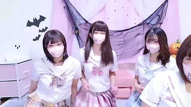 Snapshot of 841_yayoi chatting on October 26, 4:40 am 841 yayoi online show from October 26, 4:40 am