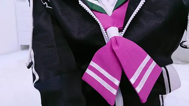 Snapshot of umi_umi_7 chatting on January 2, 9:18 pm umi umi 7 online show from January 2, 9:18 pm