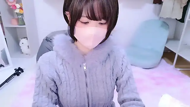 Snapshot of umi_umi_7 chatting on November 21, 8:51 pm umi umi 7 online show from November 21, 8:51 pm