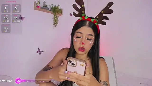 Snapshot of analia_collins chatting on December 11, 1:15 am analia collins online show from December 11, 1:15 am