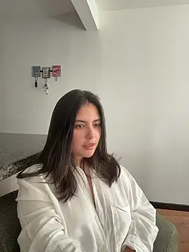 Snapshot of sukhakunis1 chatting on July 16, 9:54 pm sukhakunis1 online show from July 16, 9:54 pm