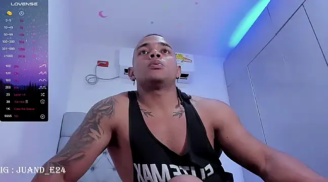 juande 24 online show from March 18, 4:04 am