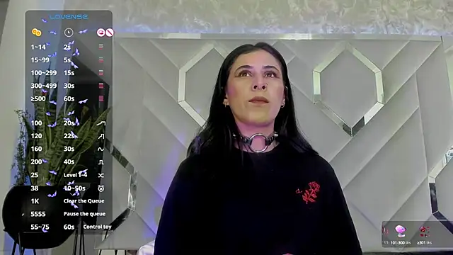 Sara Foxx1 online show from February 28, 11:12 pm