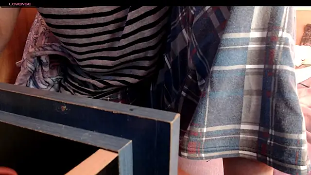 Snapshot of Perversdemlni chatting on February 22, 11:57 am Perversdemlni online show from February 22, 11:57 am