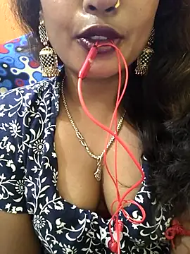 Snapshot of jasss-11 chatting on November 13, 7:02 pm jasss-11 online show from November 13, 7:02 pm