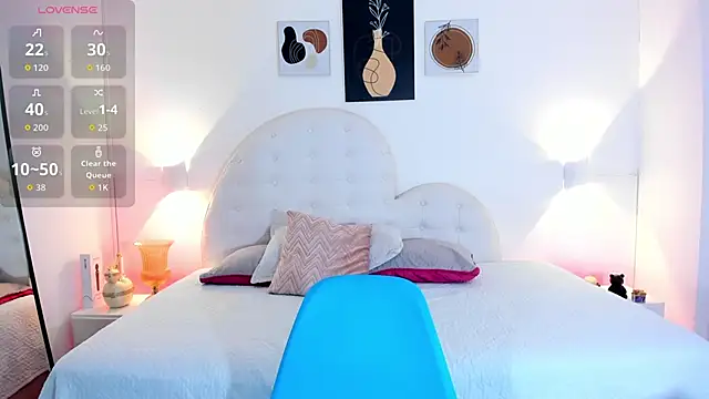 Snapshot of Umarani_ chatting on October 30, 6:30 pm Umarani online show from October 30, 6:30 pm