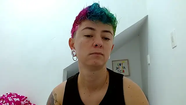 tomboyblue online show from November 5, 3:01 pm