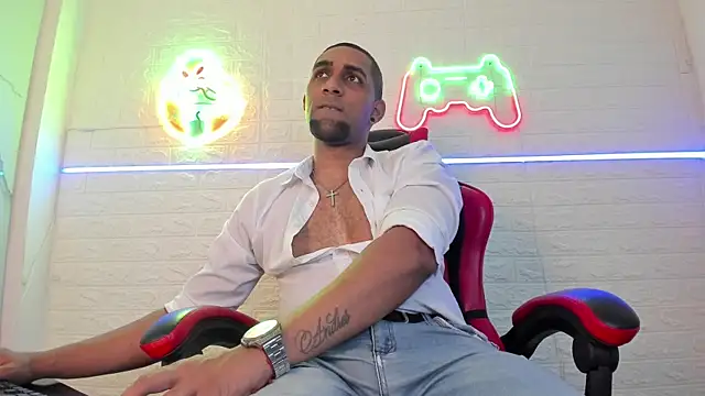 Paolo johnson online show from December 1, 4:34 pm