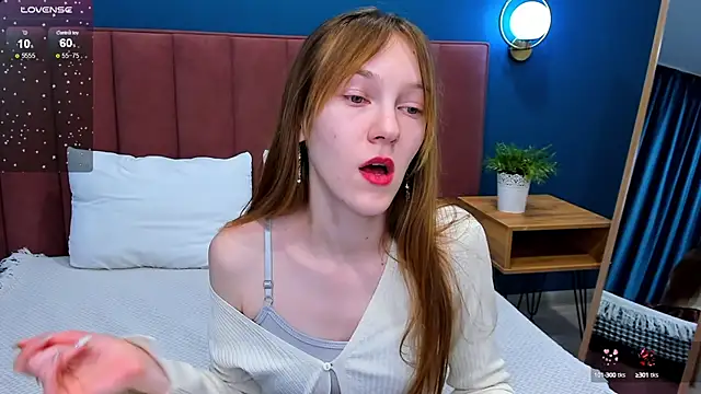 Snapshot of VanillaKelly chatting on February 26, 12:16 am VanillaKelly online show from February 26, 12:16 am