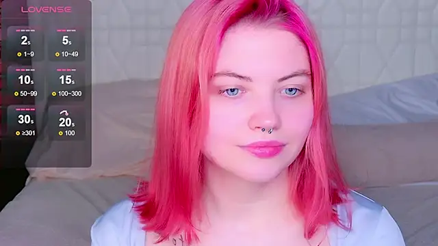 Lisa Adam online show from February 25, 10:15 am