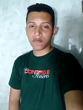 Snapshot of Fuenmayor40 chatting on December 15, 5:23 am Fuenmayor40 online show from December 15, 5:23 am