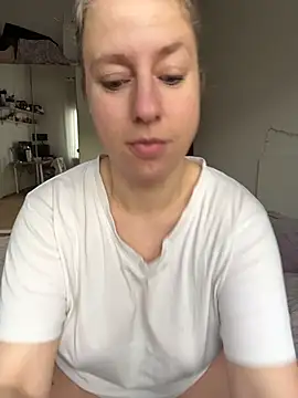 MariaValentine online show from January 18, 6:50 am