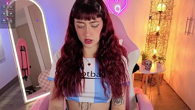 Snapshot of violet_ch chatting on June 29, 7:14 pm violet ch online show from June 29, 7:14 pm