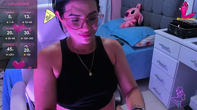 Snapshot of dahian_carter chatting on December 23, 6:37 pm dahian carter online show from December 23, 6:37 pm