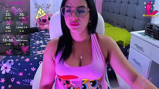 Snapshot of dahian_carter chatting on January 6, 11:20 pm dahian carter online show from January 6, 11:20 pm