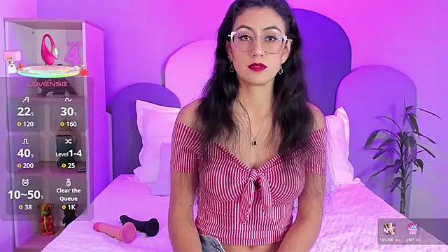 SophieGomez22 online show from December 20, 11:28 am