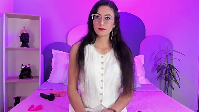 SophieGomez22 online show from February 12, 11:49 am