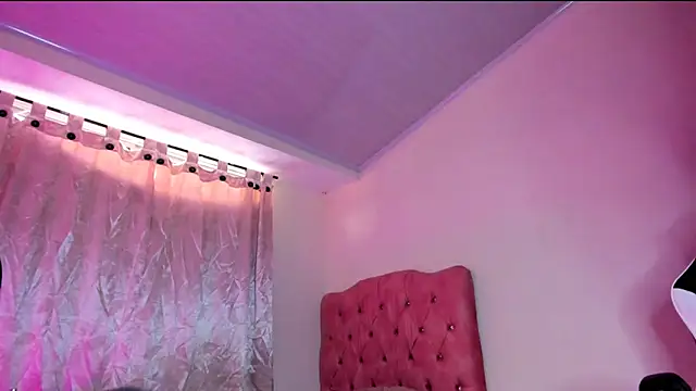 Snapshot of kathy-steven chatting on January 7, 8:33 pm kathy-steven online show from January 7, 8:33 pm