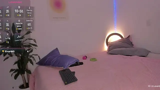 LittleSofia  online show from February 13, 2:23 am
