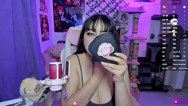MaddyFooxx online show from July 28, 12:51 am
