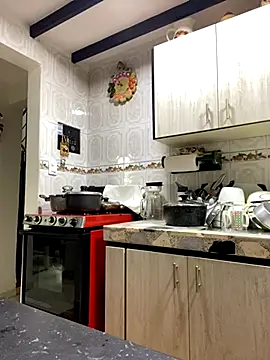 Snapshot of DanielGomez9 chatting on December 3, 2:58 am DanielGomez9 online show from December 3, 2:58 am