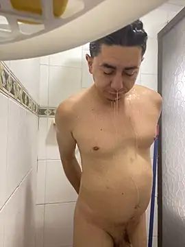 Snapshot of DanielGomez9 chatting on March 22, 12:14 pm DanielGomez9 online show from March 22, 12:14 pm