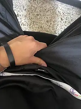 DanielGomez9 online show from February 12, 2:34 pm