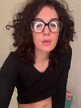 Snapshot of Strawberry_queen91 chatting on January 16, 5:06 pm Strawberry queen91 online show from January 16, 5:06 pm