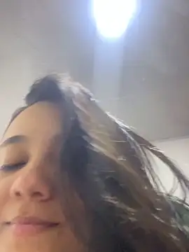 Snapshot of anny_vittar chatting on June 20, 3:31 am anny vittar online show from June 20, 3:31 am