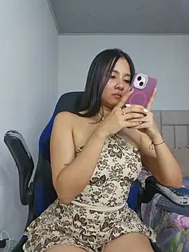 Snapshot of anny_vittar chatting on July 11, 4:04 am anny vittar online show from July 11, 4:04 am
