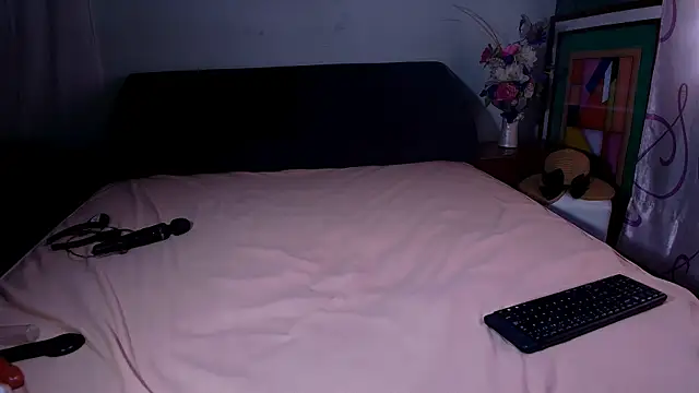 Andreabigboobs23 online show from February 8, 8:32 pm