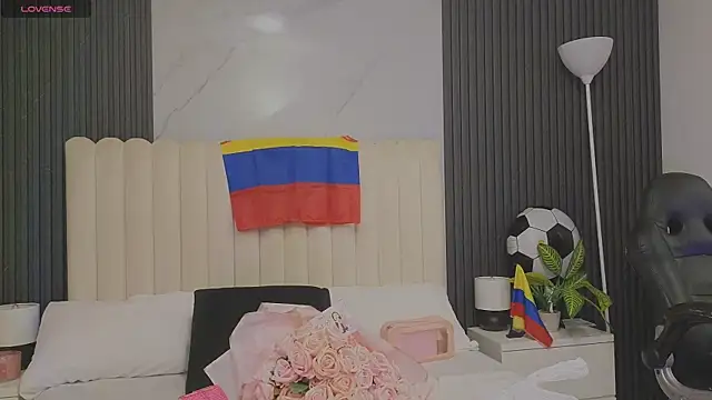 Snapshot of Madiee_Rhea chatting on July 1, 7:35 pm Madiee Rhea online show from July 1, 7:35 pm