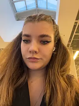 Snapshot of Holy_Tereza chatting on March 29, 3:12 pm Holy Tereza online show from March 29, 3:12 pm