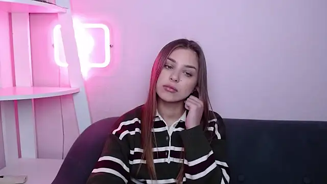 MilanaAngelAs online show from February 23, 5:49 am