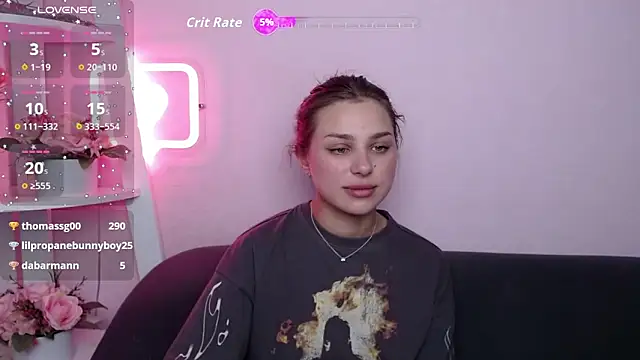Snapshot of MilanaAngelAs chatting on May 2, 4:45 pm MilanaAngelAs online show from May 2, 4:45 pm