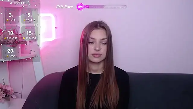 Snapshot of MilanaAngelAs chatting on June 2, 4:47 am MilanaAngelAs online show from June 2, 4:47 am