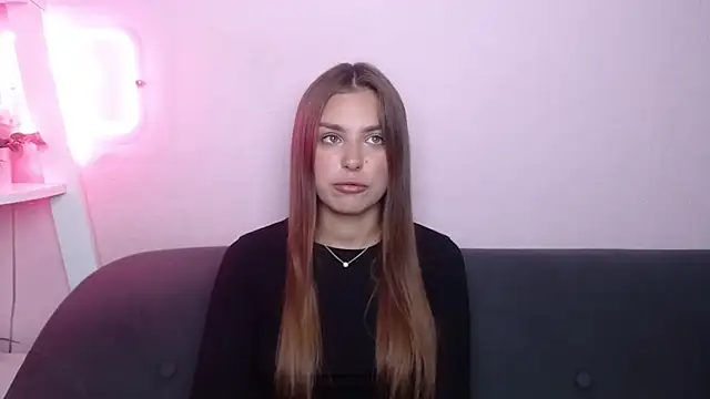 Snapshot of MilanaAngelAs chatting on July 12, 4:47 am MilanaAngelAs online show from July 12, 4:47 am